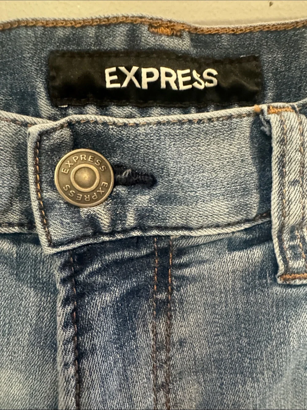 Express Light Wash Skinny Jeans 33x34 Stretch Tough Denim